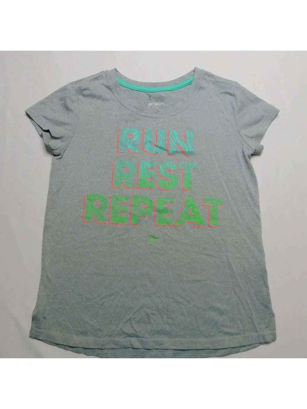 Old Navy Girls XL 14 Go Dry Active T Shirt Gray Run Rest Repeat Athletic Graphic